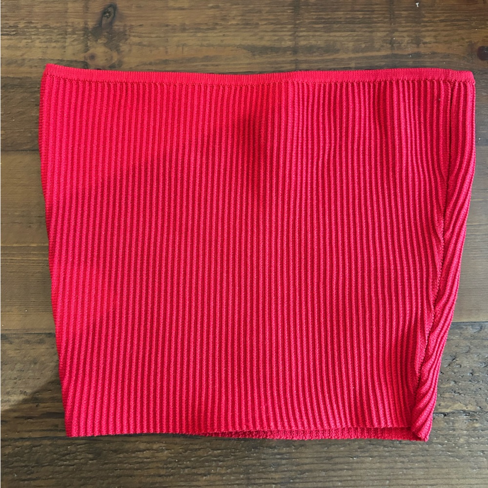 Babaton Red Ribbed Tube Top - Picture 2 of 6
